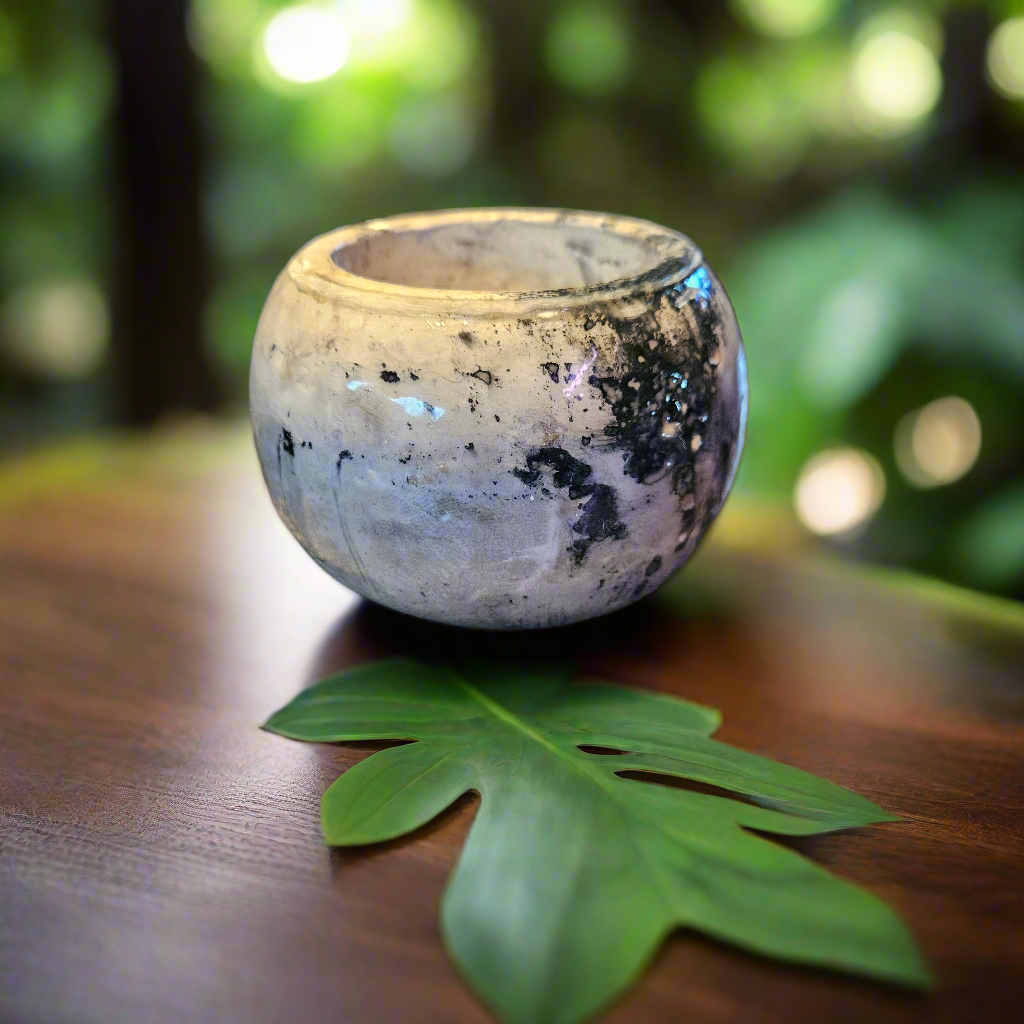 Resin Crete med. container